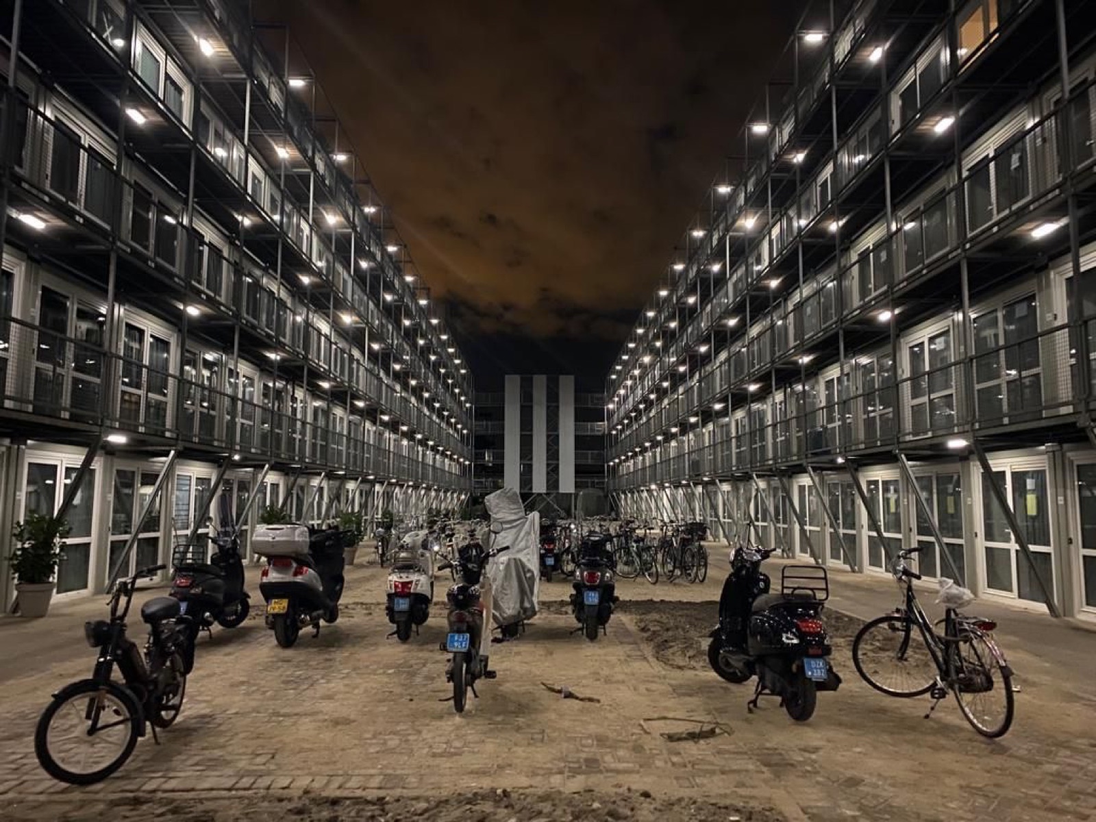District U — 320 wooncontainers, Vlaardingen